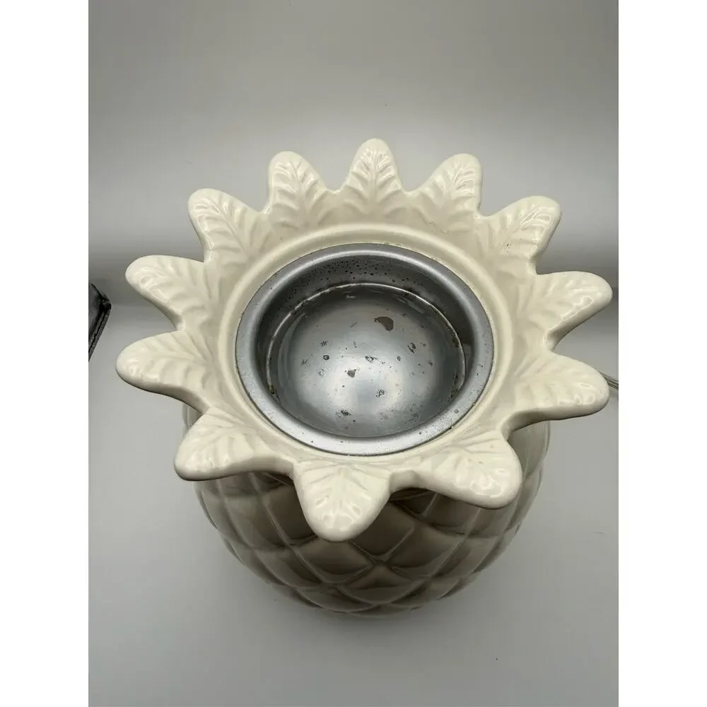Yankee Candle White Ceramic Pineapple Scenterpiece MeltCup Warmer Tested/Works